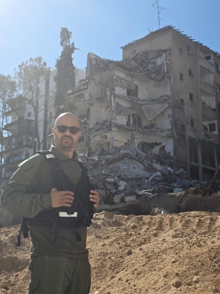 מהנדס הבניין ערן ג'רפי לאחר ביקור באתר שנפגע ברחובות: "התחדשות עירונית היא לא פריווילגיה – היא צורך ביטחוני"