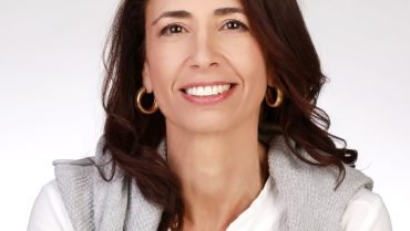 עו"ד קרן בצר