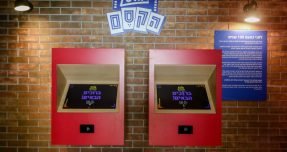 חיים בסרט פרויקט אולפני הרצליה בסכנת ביטול אולפן-הקסם_צילום-עינב-מורנו-פוטוגנים-