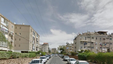 עיריית הרצליה מקפיאה היתרי בנייה ביד התשעה לקראת התחדשות עירונית בשכונה הכפשה או השתקה? גישה חדשה ליד התשעה לאחר שנים של עיכוב