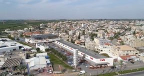 מרכז-מסחרי-בטירה (1)