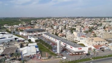 מרכז-מסחרי-בטירה (1)