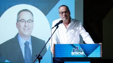 רוני בריק נבחר לנשיא התאחדות הקבלנים הארצית ממשלת ישראל יכולה להציל משבר הדיור רוני בריק